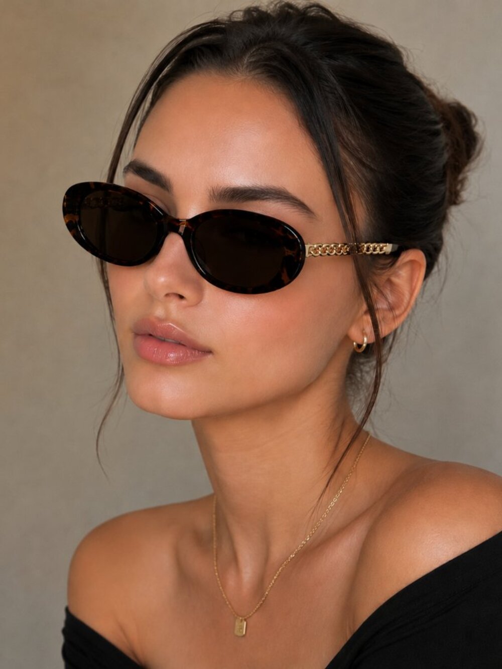 Tahari Tortoiseshell Chain-Arm Oval Sunglasses - NWT $55 MSRP